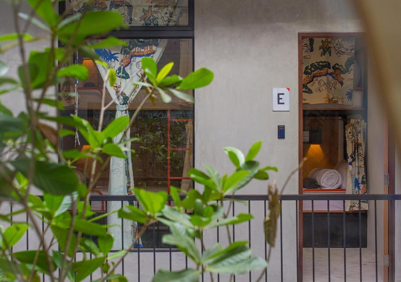 Tan Hostel X Cafe , Aonang Beach (Adults Only) Ao Nang Eksteriør bilde